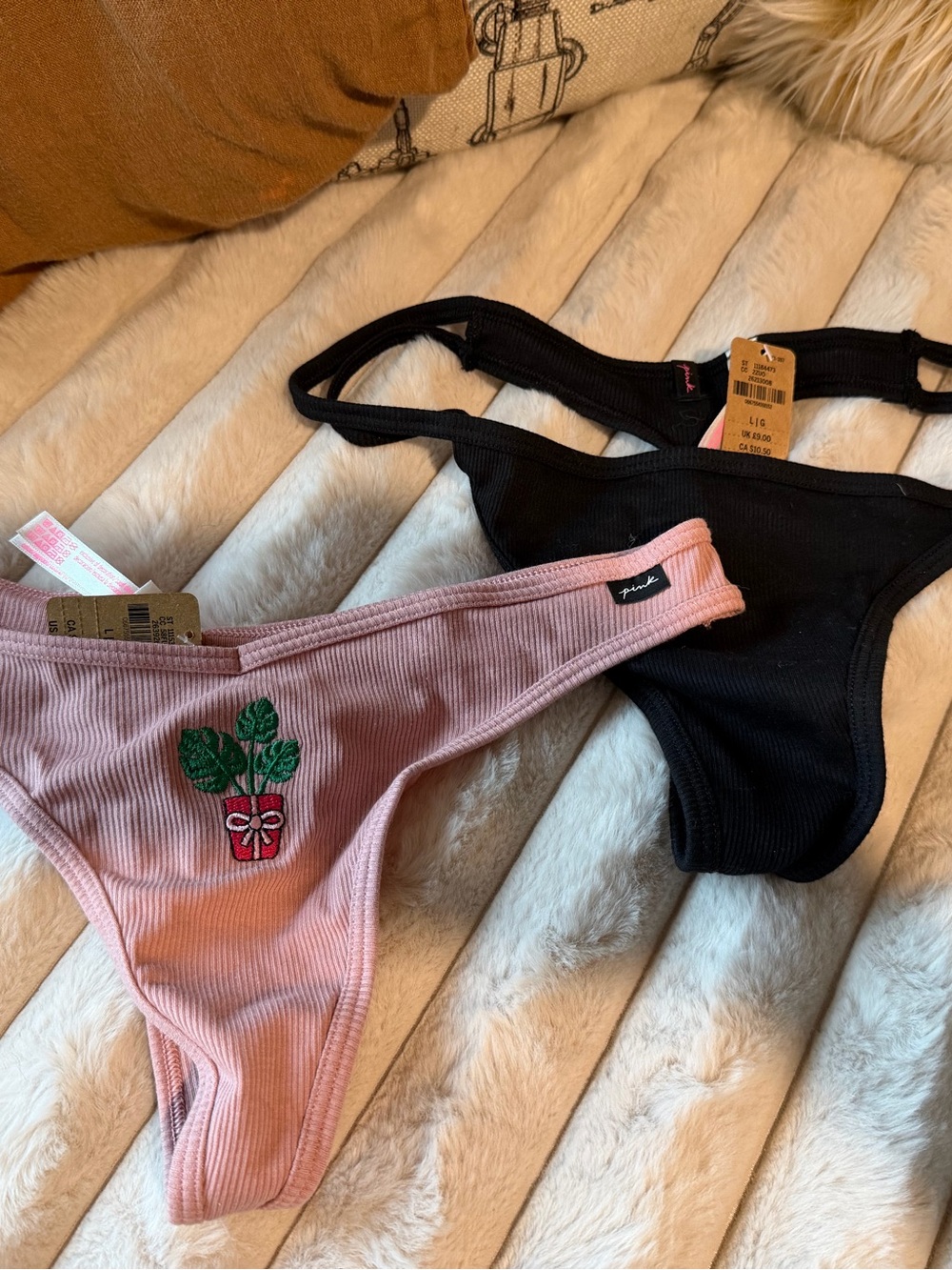 PINK Victoria's Secret & Black Ribbed thongs